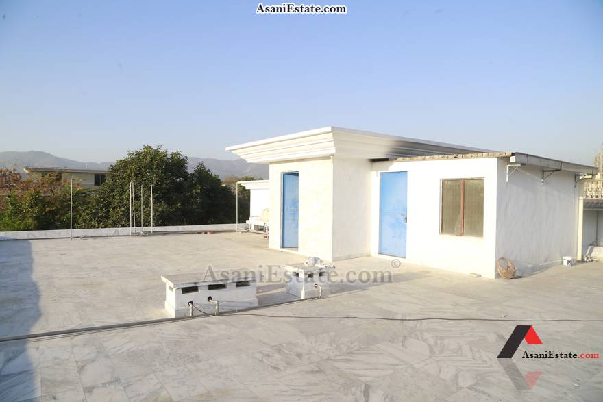 Mumty  500 sq yards 1 Kanal portion for rent Islamabad sector F 10 