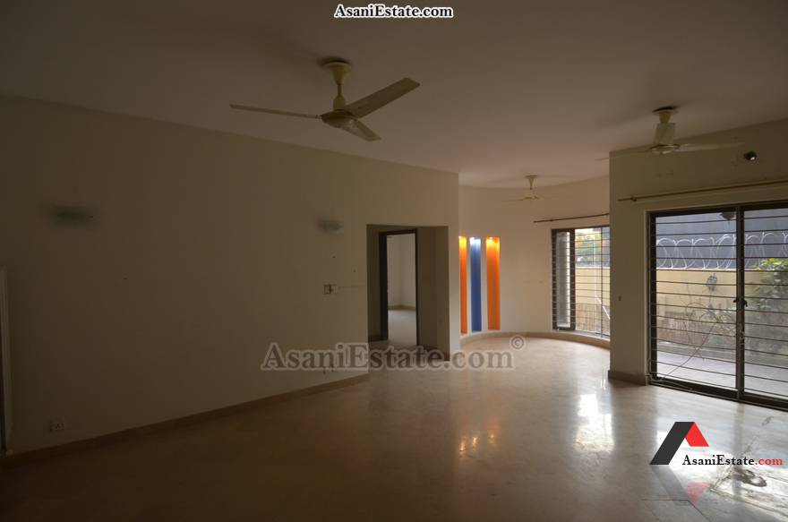 Ground Floor Livng/Drwing Rm 42x85 feet 16 Marla house for sale Islamabad sector E 11 