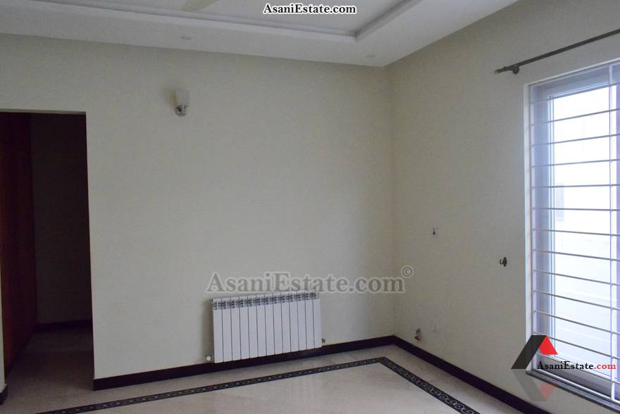 Ground Floor Bedroom 50x90 feet 1 Kanal portion for rent Islamabad sector E 11 