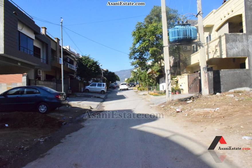  Street View 35x70 feet 11 Marla house for sale Islamabad sector E 11 